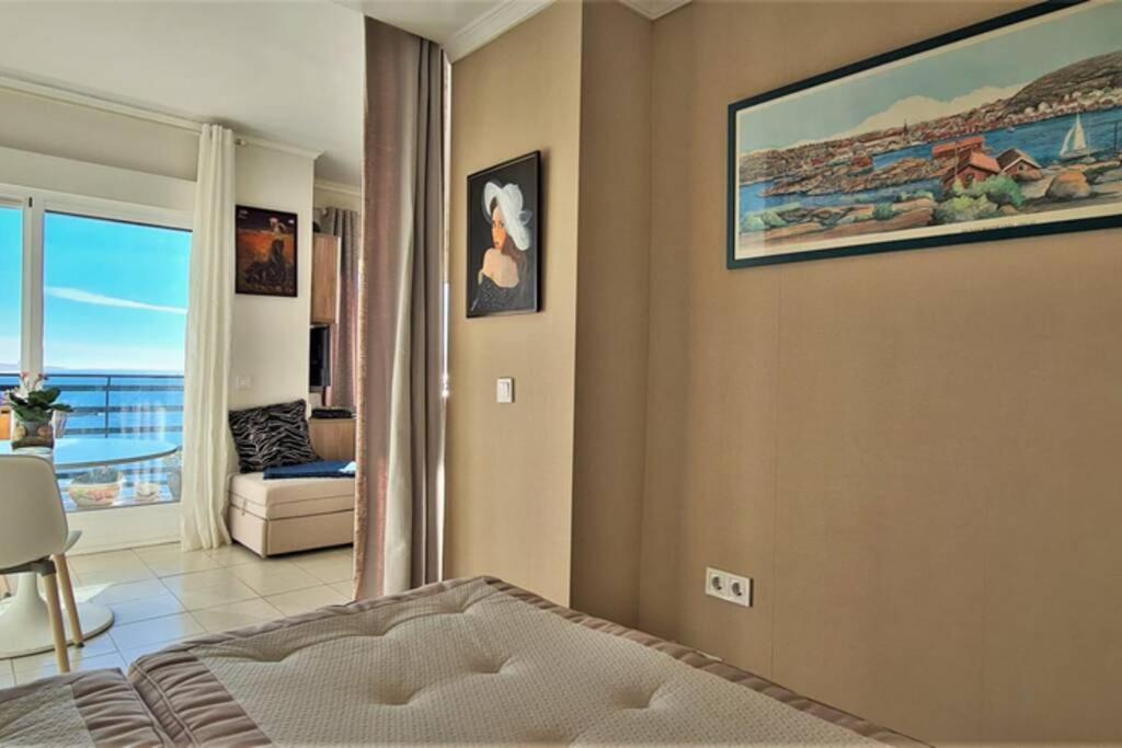 Apartamento Lujoso Y Moderno Vistas Panoramicas Al Mar マルベーリャ エクステリア 写真